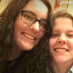 Meet your Posher, Charlee